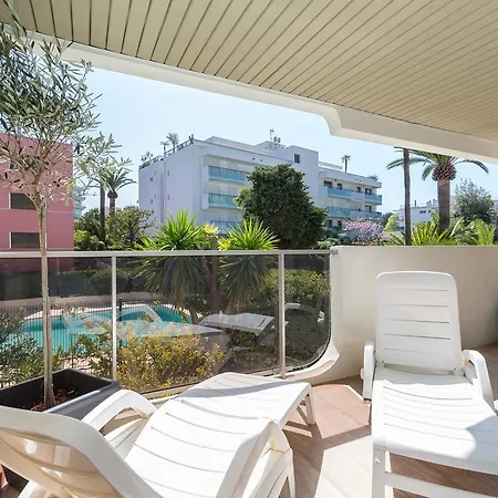 Les Jardins Du Cap *