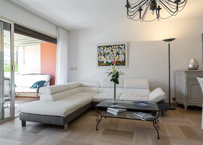 Apartment Les Jardins Du Cap Antibes