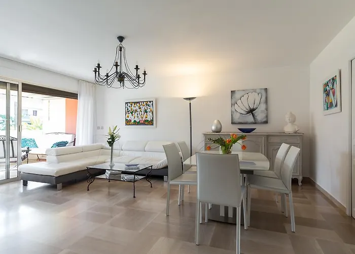 Apartment Les Jardins Du Cap Antibes